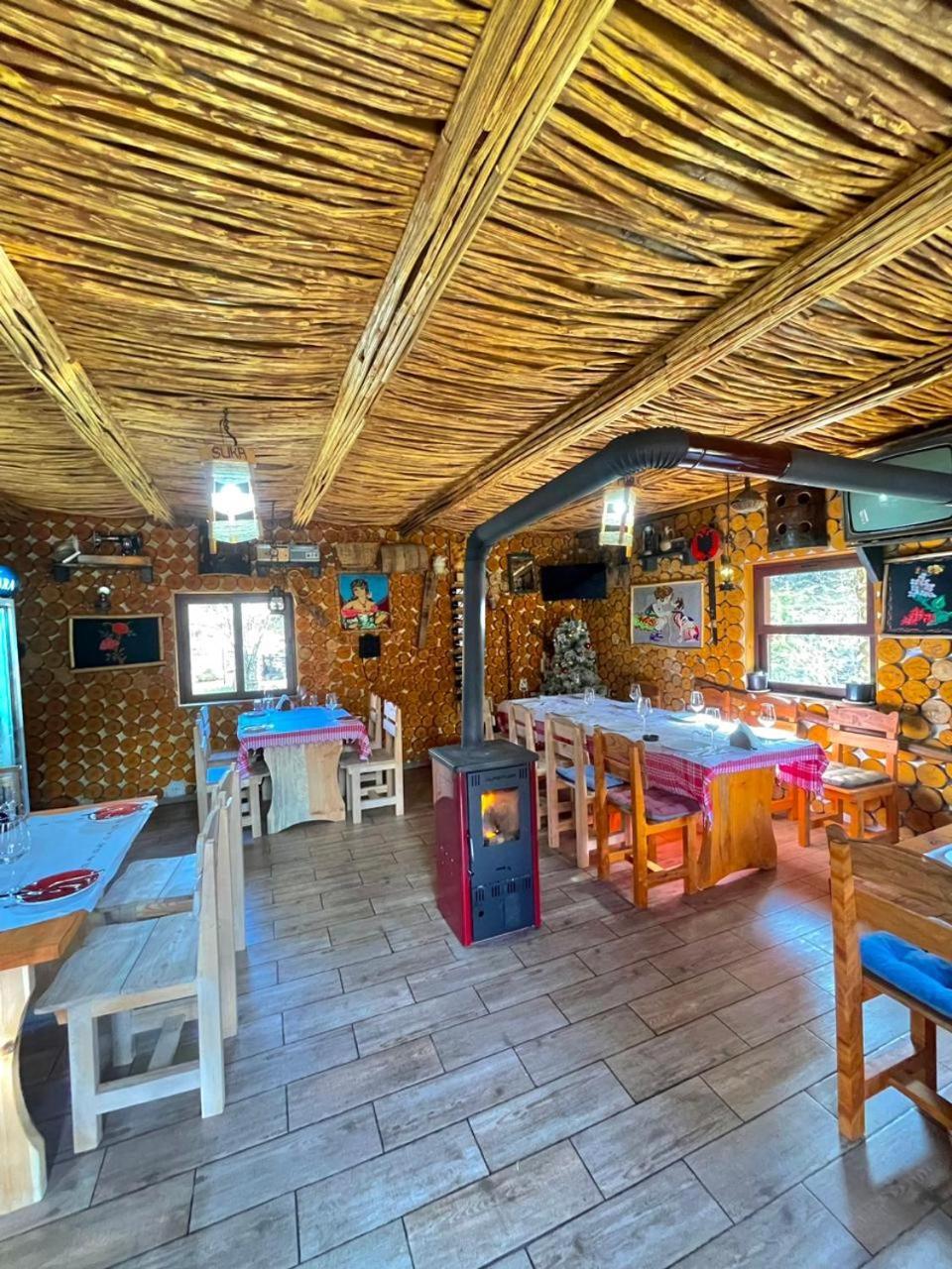 Vilat Suka Mkushit Shkodër 外观 照片