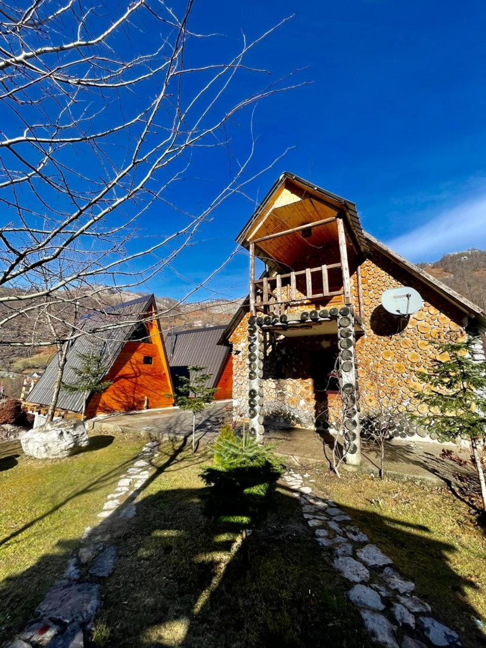 Vilat Suka Mkushit Shkodër 外观 照片